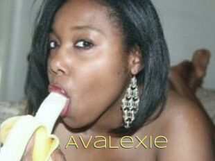 Ava_Lexie