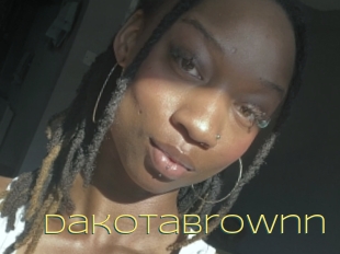 Dakotabrownn