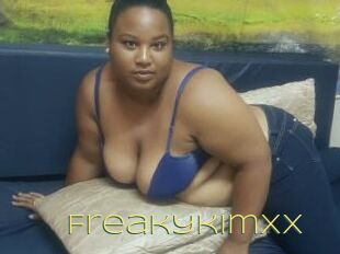 Freakykimxx