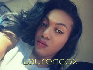 Lauren_Cox