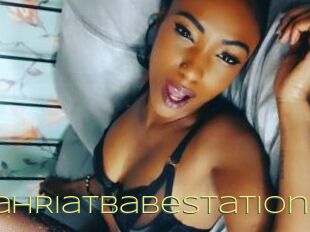 LaylahRiatBabestation