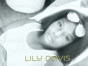 Lily_Davis