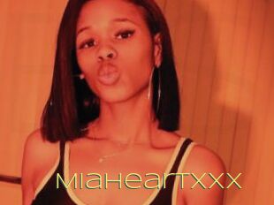 MiaHeartXXX