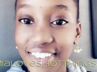 MiaLovesHotthings