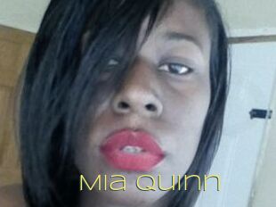 Mia_Quinn