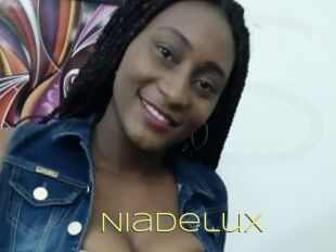NiaDelux