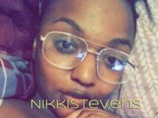 Nikki_Stevens