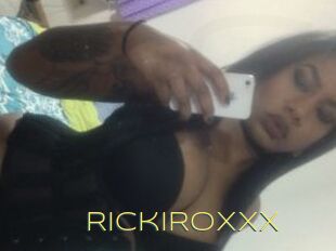 RickiRoxxx