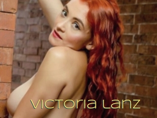 Victoria_lanz
